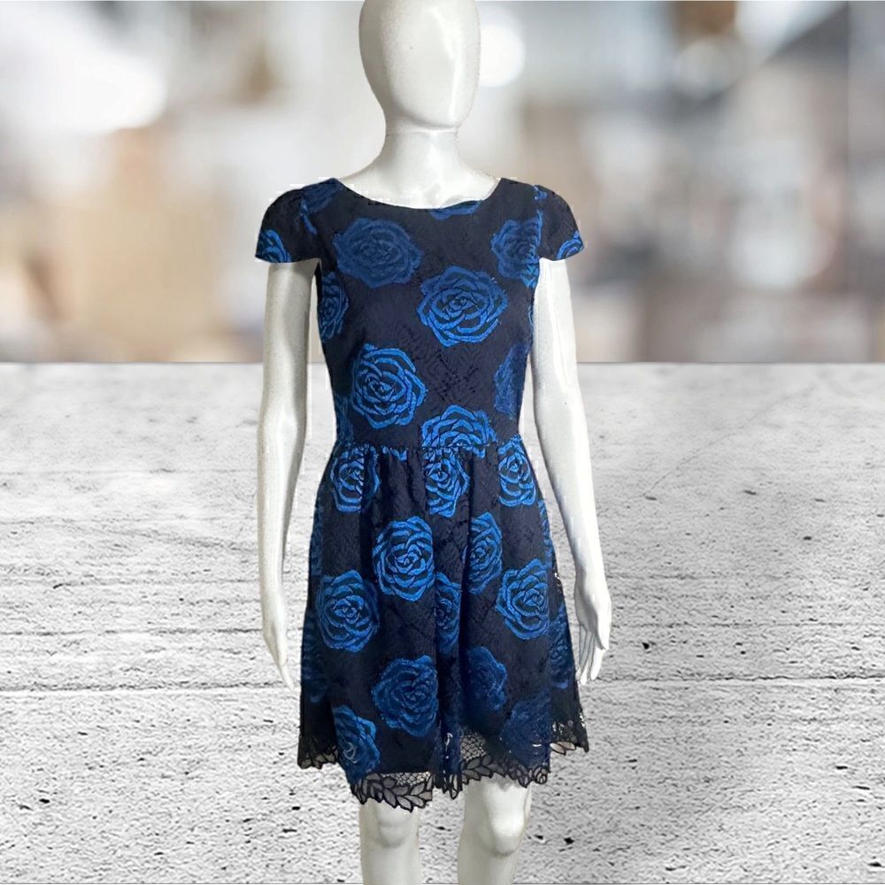 Alice‎ + Olivia Open Back Blue Rose Mini Dress
